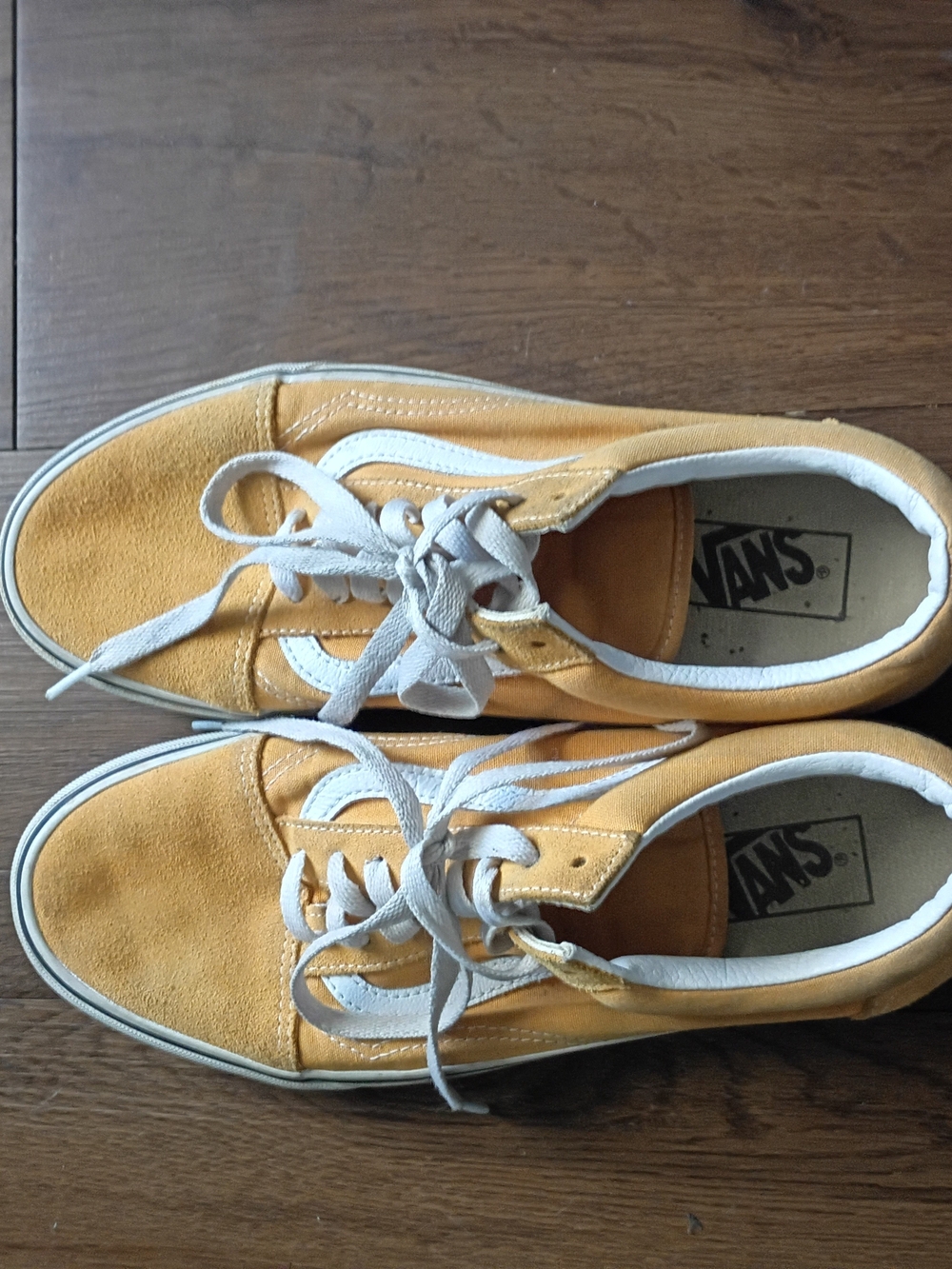 Vans Men's Old Skool Suede Skate Shoes - Yellow/White